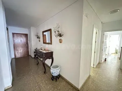 Piso Céntrico con plaza de garaje incluida en el precio — 4