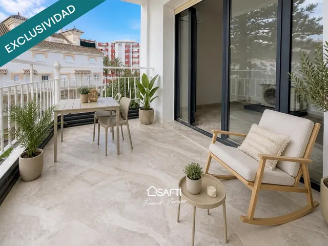 Apartamento totalmente reformado – Vistas al mar – A 30m de 