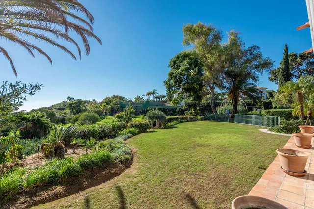 Chalet 5 habitaciones 403m² en venta - Costa del Sol — 30