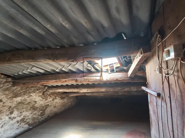 Casa adosada en el centro de Cariño. — 16