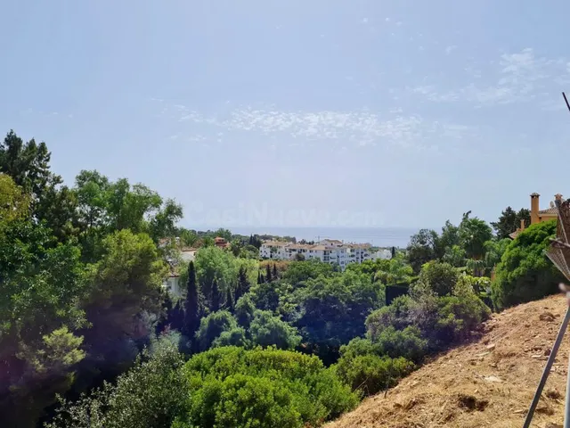 Terreno con vistas al mar en Hacienda Las Chapas, Marbella - foto 2