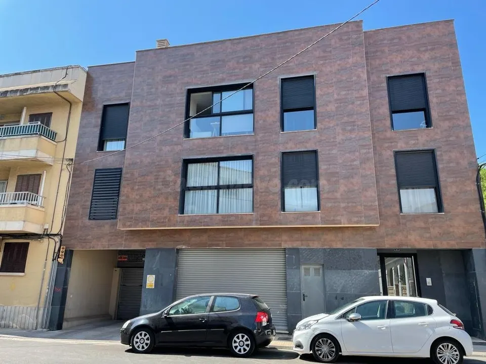 Se vende amplia plaza de aparcamiento en Es Pont d'Inca
