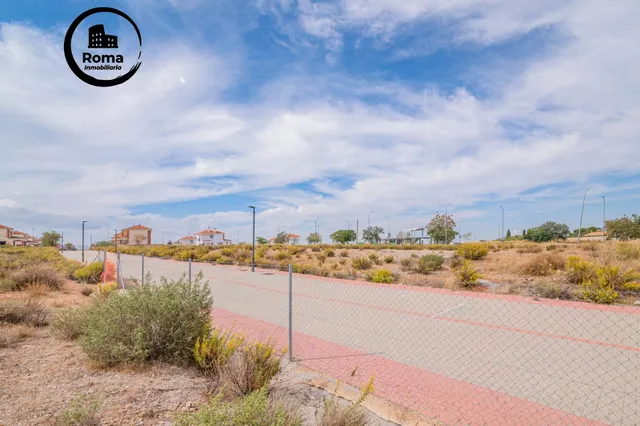 Oportunidad en venta de solar urbano en Otura — 21