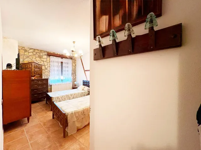 Urbis te ofrece una casa en venta en Navarredonda de la Rinconada, Salamanca. — 35
