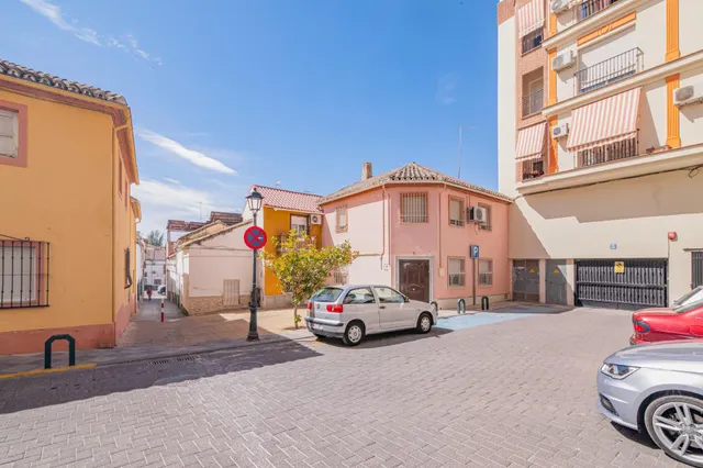 UNA CASA CON ENCANTO, ALMA Y MUCHO QUE CONTAR EN EL CORAZÓN DE ATARFE — 38