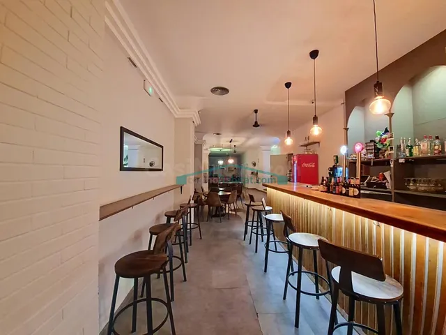 TRASPASO DE CAFÉ-BAR EN FUNCIONAMIENTO – VALENCIA