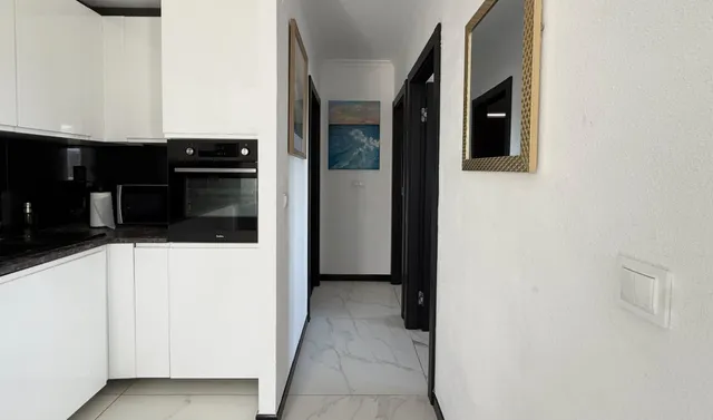 Apartamento con vistas al mar, piscina y licencia turística en La Mata, Torrevieja — 8