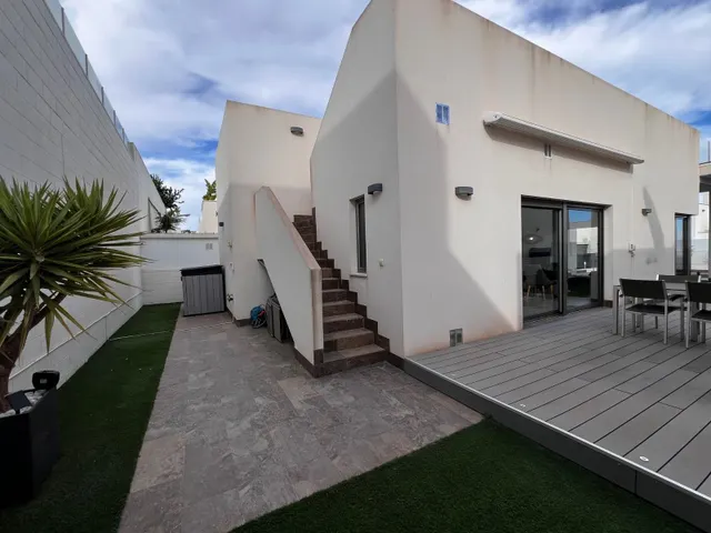 Villa 3 habitaciones 120m² en venta - PAU 26 — 6