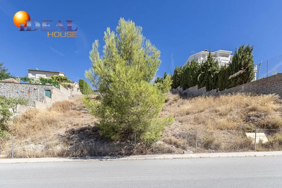 PARCELA URBANA EN CUMBRES VERDES