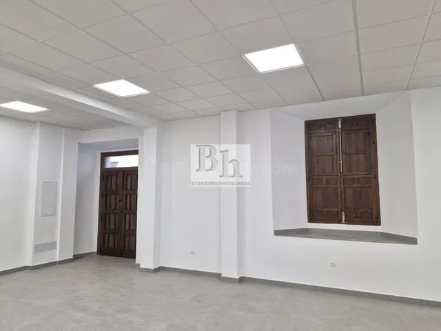 OPORTUNIDAD ALQUILER LOCAL-COMERCIAL A ESTRENAR CENTRO DE AN - foto 2