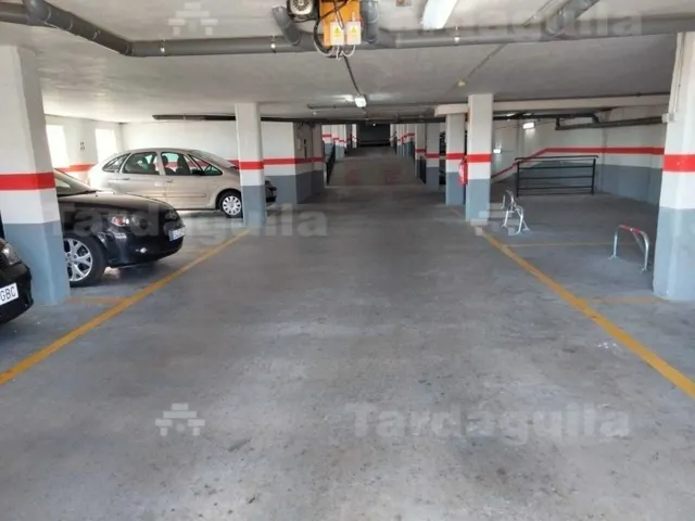 PLAZAS DE GARAJE EN PLANTA CALLE EN HUERTA OTEA — 6