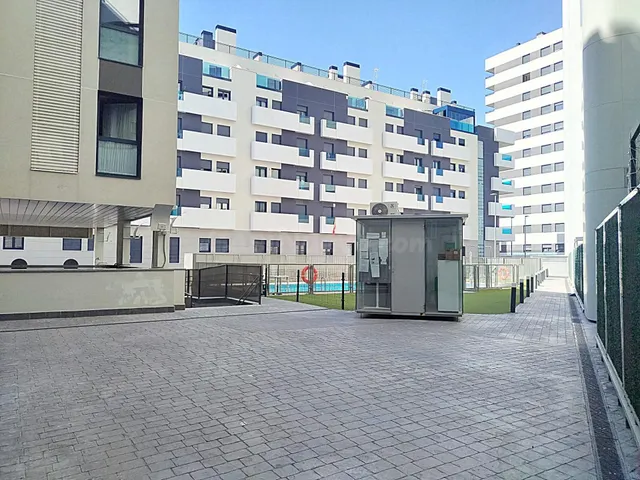 ¡ Tu vida en Arganda a otro nivel ! Un hogar moderno, confor - foto 5
