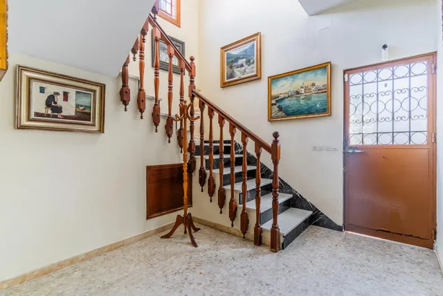 MAGNÍFICO CHALET EN CREVILLET — 47