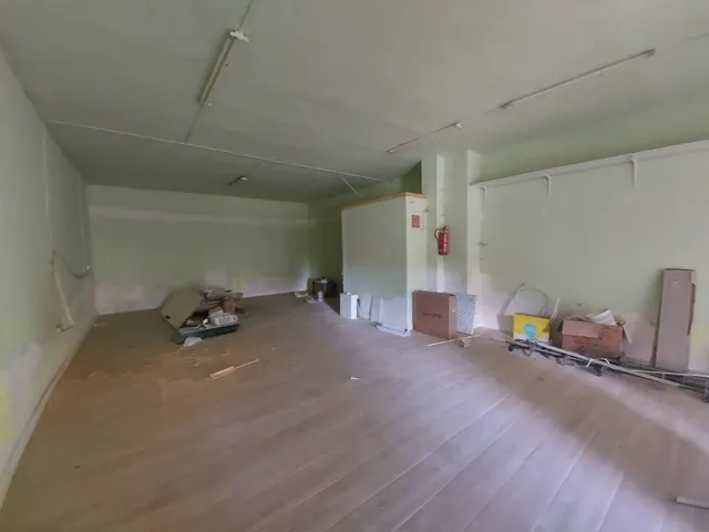 Local comercial en alquiler en la zona de Santo Domingo — 4