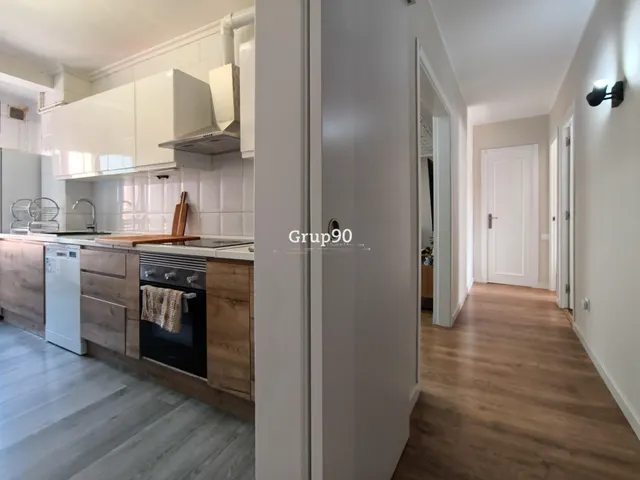 PISO DE 111 M2 TOTALMENTE REFORMADO CON 2 BALCONES JUNTO AL PASSEIG DE RONDA — 21