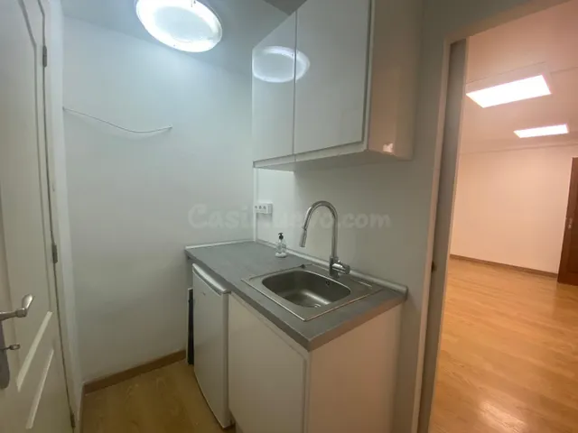 Oficina en alquiler en zona Olmos - foto 5
