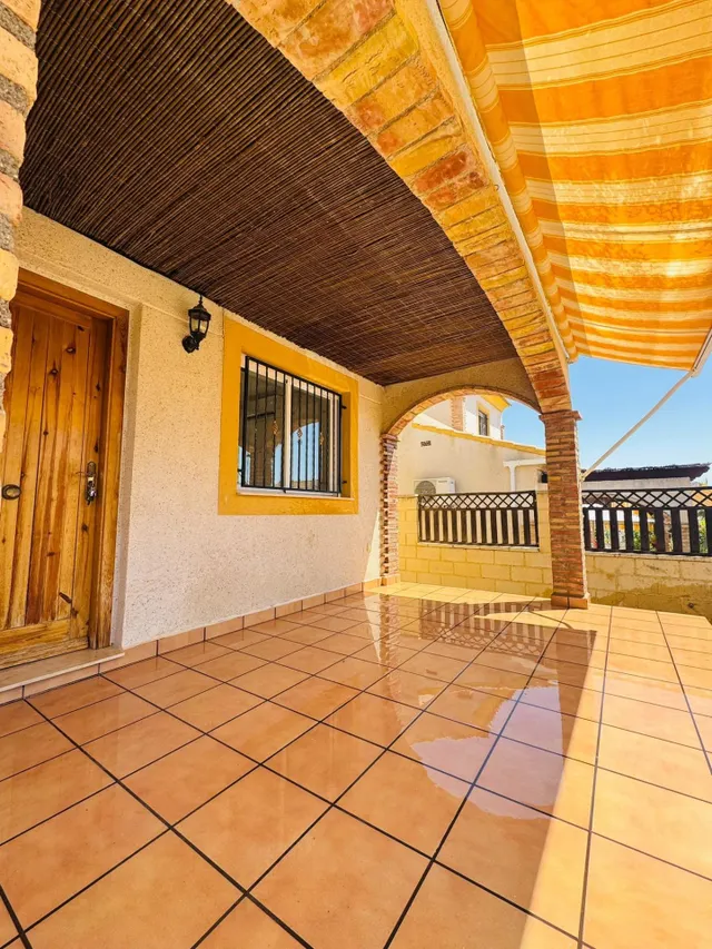 CASA ADOSADA EN LA ALBERCA, POLOP — 23