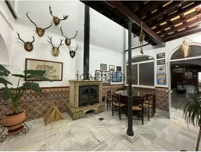 Casa 8 habitaciones 354m² en venta - Centro-Cabildo - foto 2