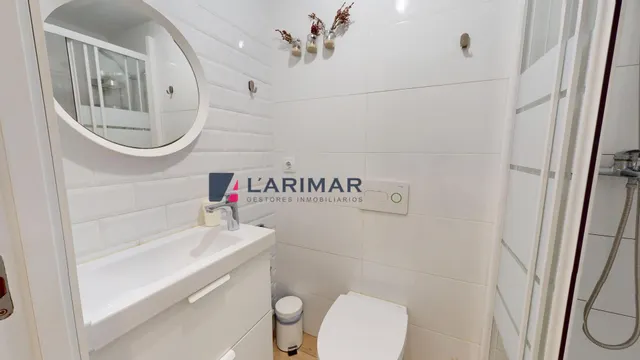 Hostal en pleno funcionamiento en el centro de Alicante | licencia turística | rentabilidad 10%-14% — 16