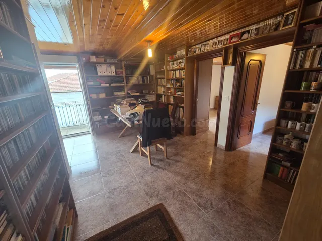 CASA REFORMADA, con finca y galpón. XUNQUEIRA DE AMBIA. - foto 4