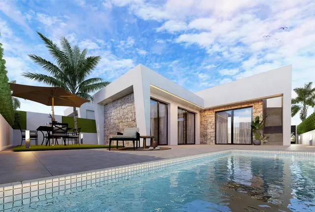Villas independientes de nueva construcción con piscina priv