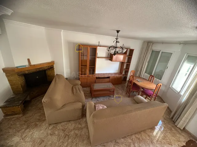 Dúplex en San José, de 4 dormitorios y terraza - foto 4