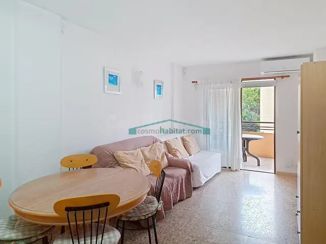 Acogedor Piso en Rincón de Loix, Benidorm - Ideal para Inver - foto 5