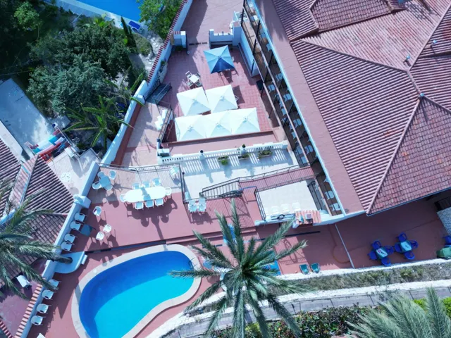 Hotel 27 habitaciones 650m² en venta - Altea - foto 3
