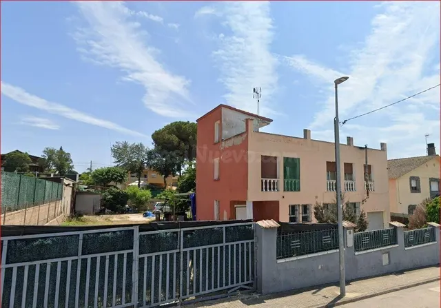 Venta casa en Sils - foto 3