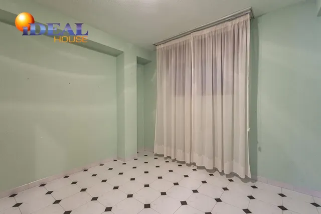 Piso con garaje y trastero en Almuñecar — 17