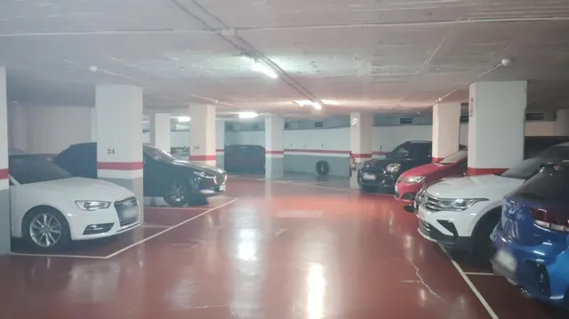 Plaza parking 9m² alquiler Eixample Barcelona centro — 6
