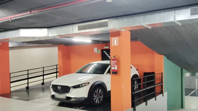 Parking de moto 2m² en alquiler - Barcelona — 10