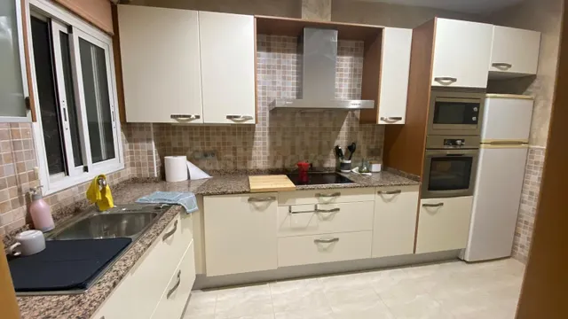 Casa con vivienda para entrara vivir + dos plantas para refo - foto 4