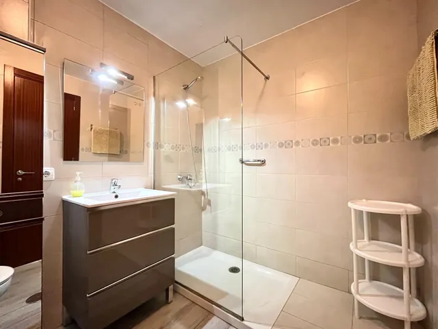 APARTAMENTO VACACIONAL, PRIMERA LÍNEA DE PLAYA VFT/MA/59241 / NRUA: ESFCTU0000290390001575010000000000000000VUT/MA/592416 — 23