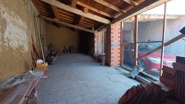 CASA EN VENTA EN MORALES DEL VINO (ZAMORA), 5 DORMITORIOS, BAÑO, BUHARDILLA, BODEGA, JARDÍN, GARAJE... — 50