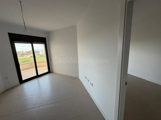 ático en venta. Con terraza 15 m2 y solarium 40 m2 con vista - foto 2