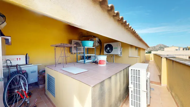 Piso tipo dúplex en el centro de cobatillas — 35