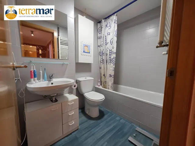 AMPLIO PISO DE 103m2 CON 4 habitaciones, TERRAZA Y PARKING INCLUIDO JUNTO AL VILAMARINA — 24