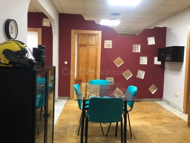 SE ALQUILA PISO EN CALLE NIÑOS LUCHANDO