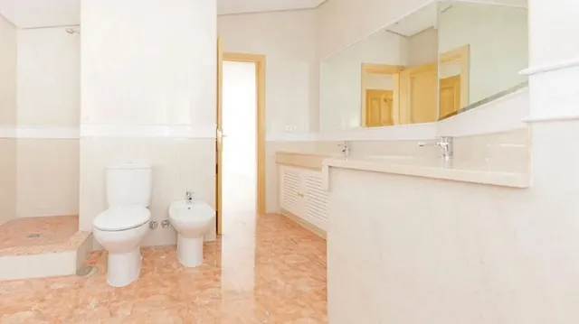 Chalet 5 habitaciones 919m² en venta - Puerto de la Torre — 49