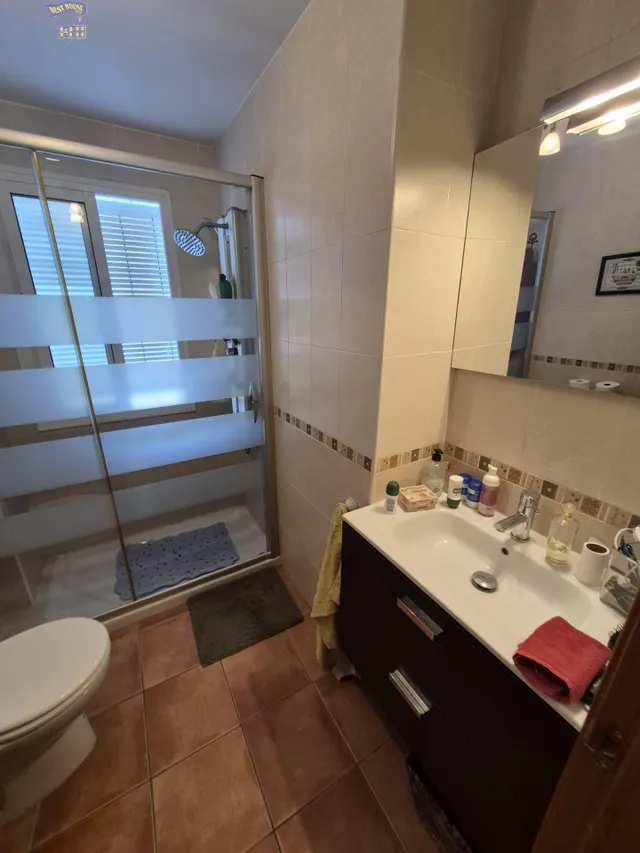SE VENDE UNIFAMILIAR EN ZONA DEL PORTICHUELO — 9