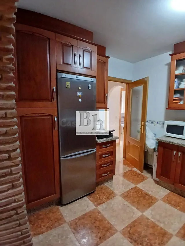 BLANHOGAR VENDE MAGNIFICO CHALET EN LOS PRADOS - foto 5