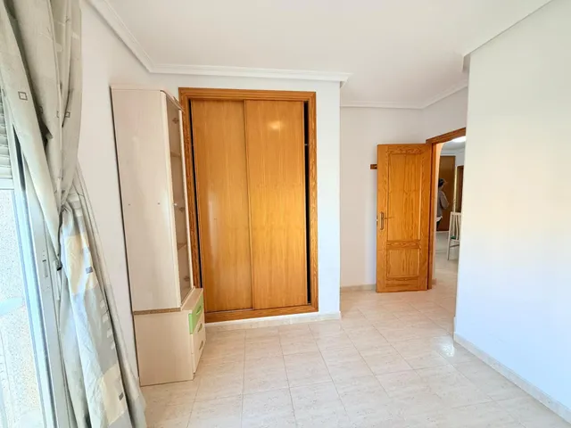 Apartamento situado en el kilómetro 14 de La Manga del Mar Menor, en el residencial Puerto Mar I y II. — 20