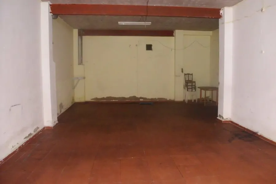 Bajo comercial en C/ Músico E. Casanova - Ontinyent