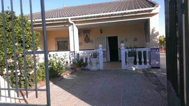 Venta de parcela con casa — 27