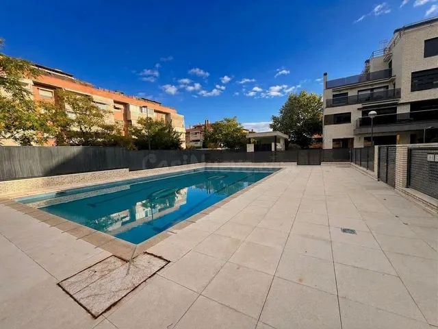 Vivienda en venta, situada en una de las zonas más exclusivas de Pozuelo de Alarcón, concretamente en Prado de Somosaguas. — 5