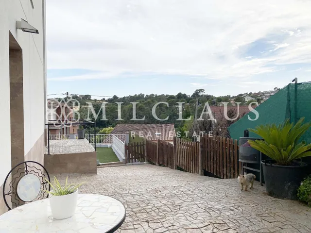 Casa o chalet independiente en venta en Calle d'Enric Morera — 15