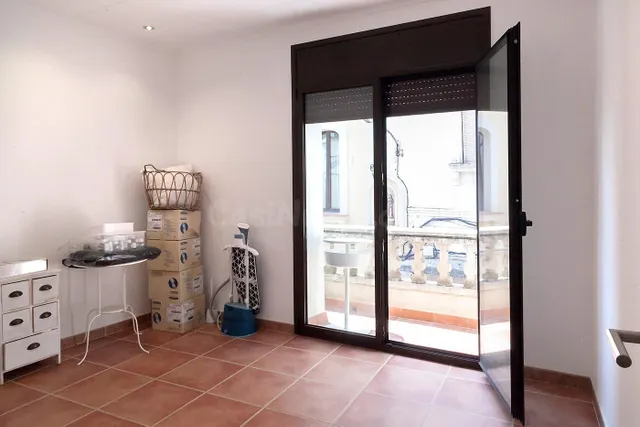 Casa de pueblo con terraza y balcón en Vilassar de Dalt - foto 5