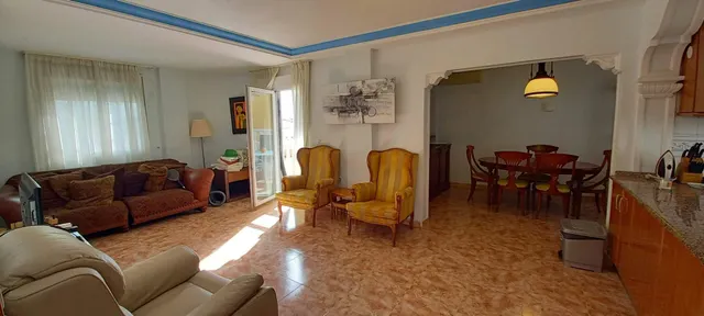 SE ALQUILA CHALET POR LARGO TIEMPO DE 3 DORMITORIOS Y 2 BAÑOS EN VILLA MARTIN (ORIHUELA COSTA) — 12