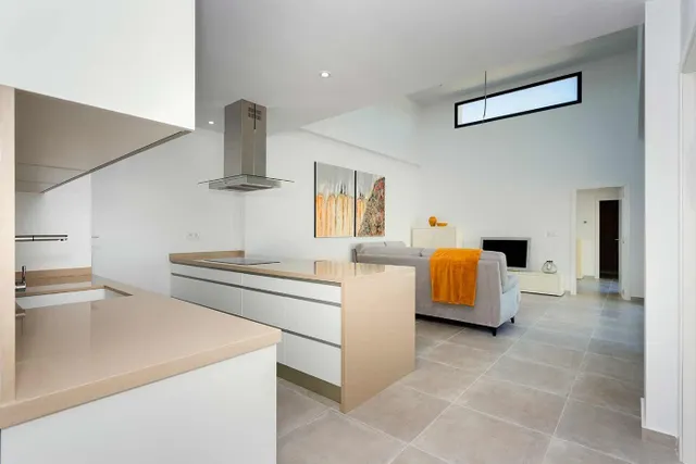 VILLAS CON PISCINA PRIVADA EN DAYA NUEVA — 12